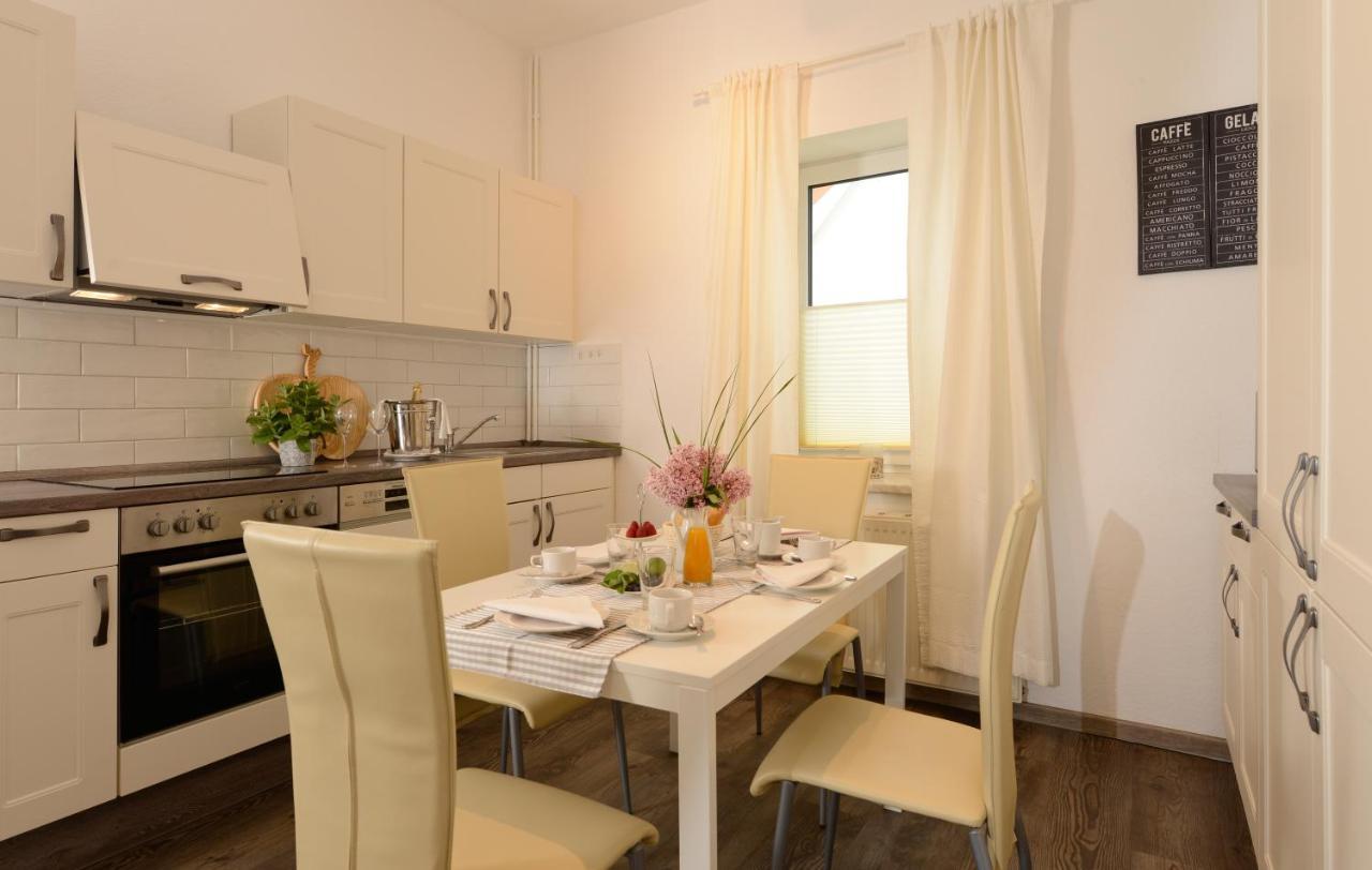 Ferienwohnung Seestern Fuer 6 Personen Mit Kamin & Terrasse Болтенхаген Екстериор снимка