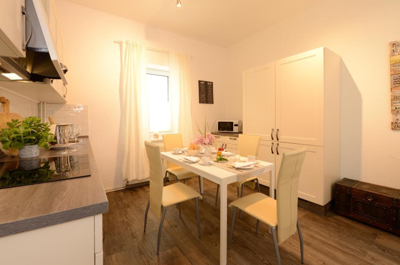 Ferienwohnung Seestern Fuer 6 Personen Mit Kamin & Terrasse Болтенхаген Екстериор снимка