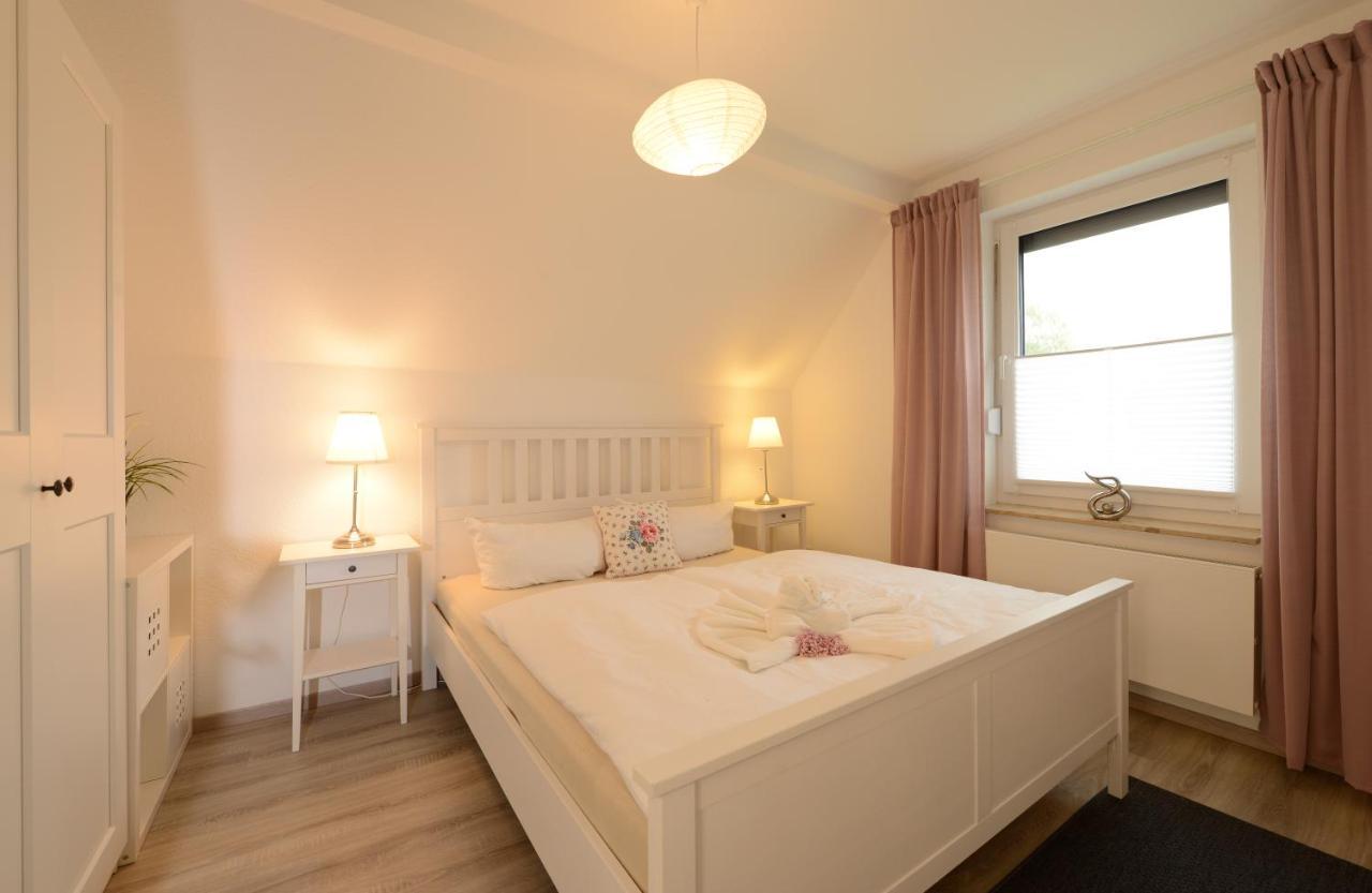 Ferienwohnung Seestern Fuer 6 Personen Mit Kamin & Terrasse Болтенхаген Екстериор снимка