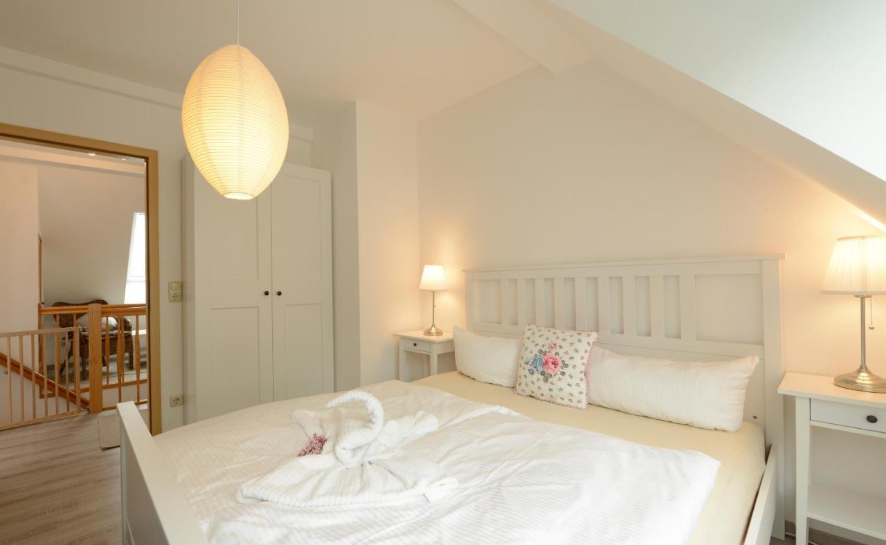 Ferienwohnung Seestern Fuer 6 Personen Mit Kamin & Terrasse Болтенхаген Екстериор снимка